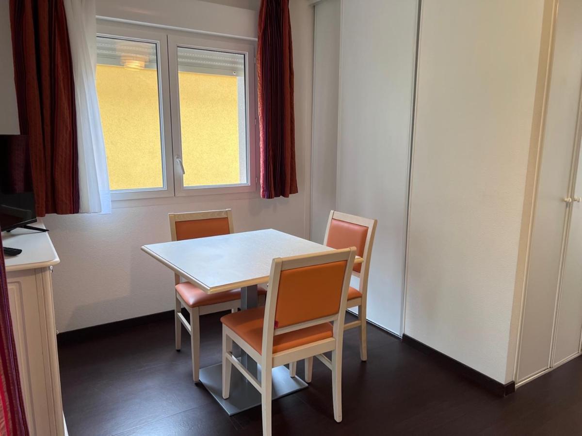 Les Bords De L'Aveyron Aparthotel Nègrepelisse Εξωτερικό φωτογραφία